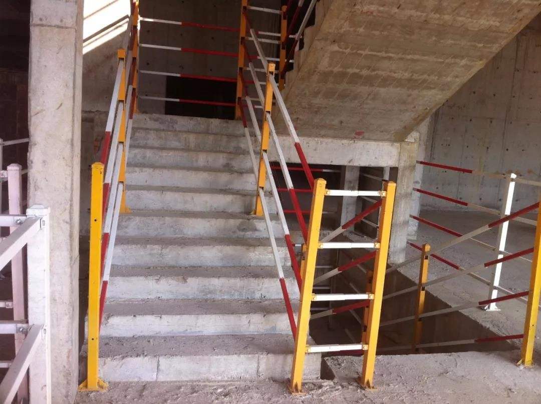 盐亭县工地楼梯护栏